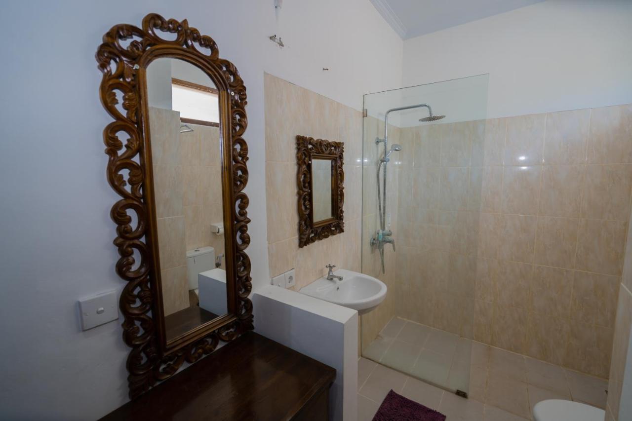 Lo Sari Bungalow Batununggul Luaran gambar