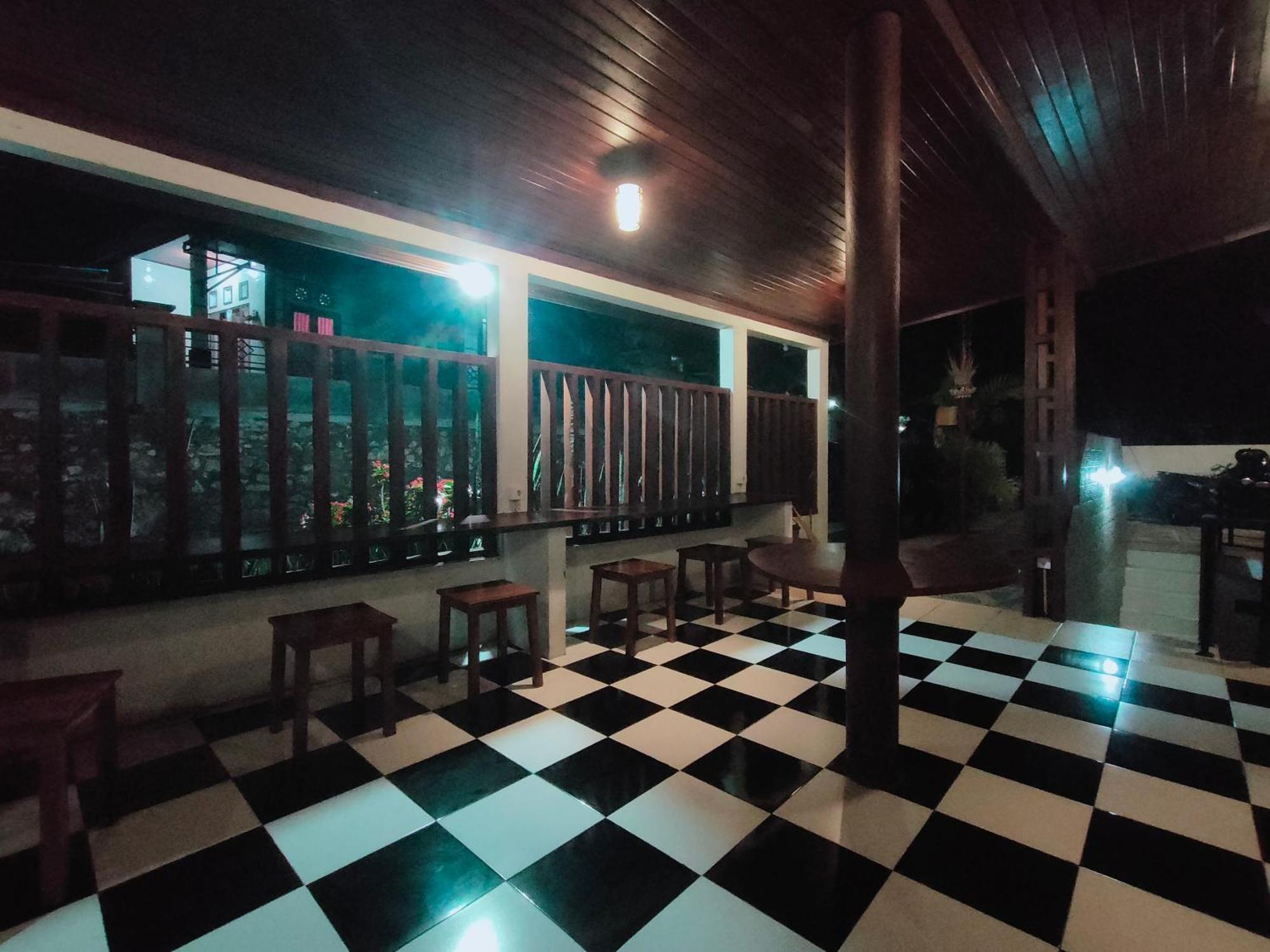 Lo Sari Bungalow Batununggul Luaran gambar